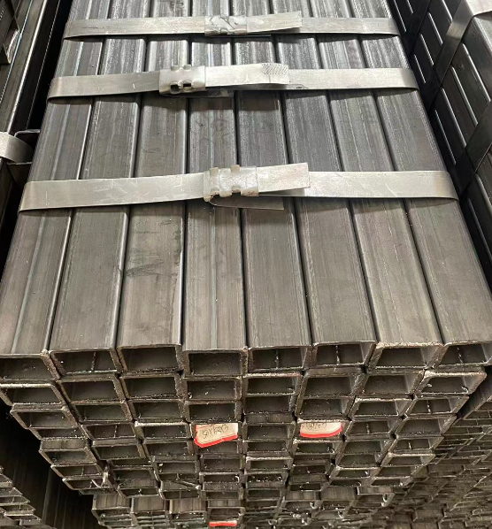 西城工业用梯子 镀锌管焊接梯子 铁梯子方管梯