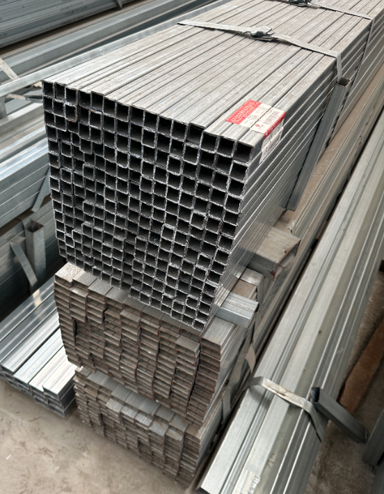 西城现货供应30*50*2镀锌方管50*80*3.0 20*20*1.5 20*40*2.0规格齐全